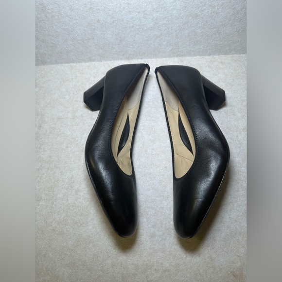Ara Veda Women's Black Leather Pump Stacked Block Heel, US Size 5 1/2 - Picture 6 of 11